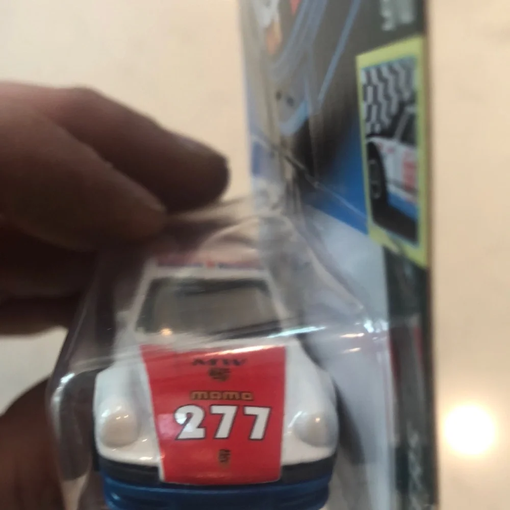 '77 Porsche 911 Toy Car - White and Blue